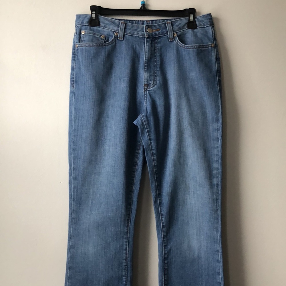 Boston Proper High Rise Bootcut Medium Wash Jeans size 8 Short - Picture 2 of 10